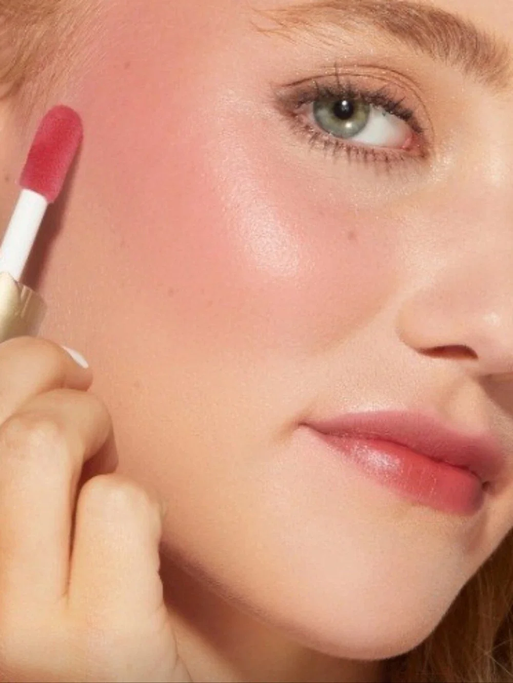 TOO FACED Headliner Cloud Crush Whipped Lip & Cheek Color